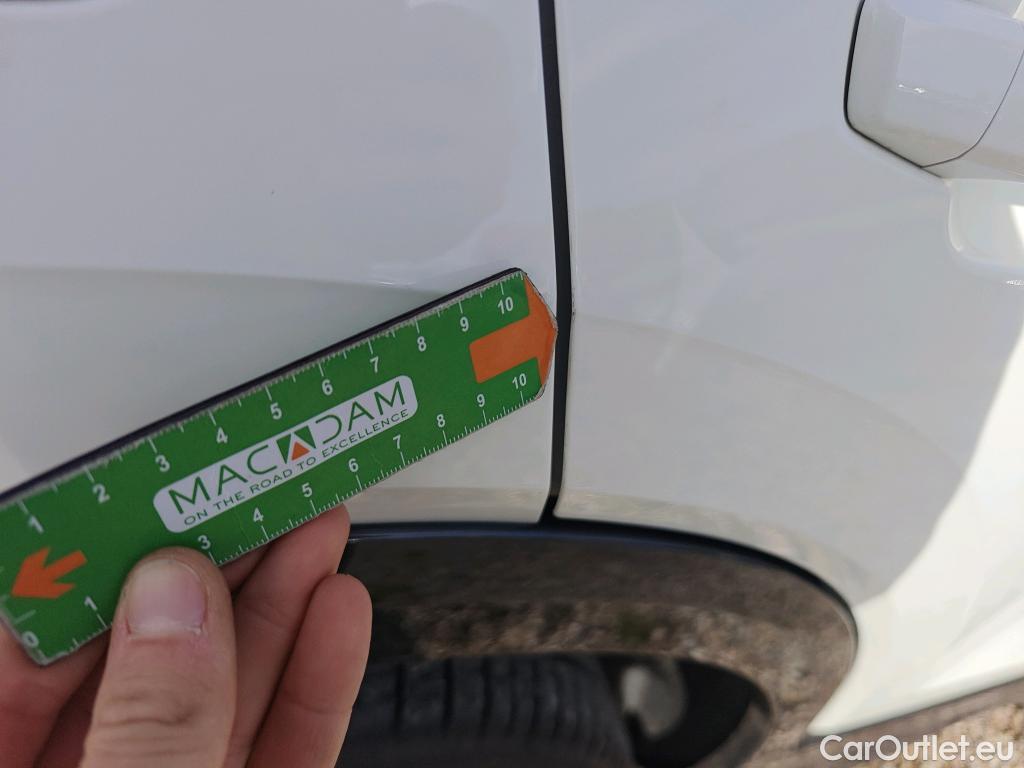  Audi  Q2 AUDI  / 2016 / 5P / todoterreno Design 35 TFSI 110kW (150CV) S tronic #18