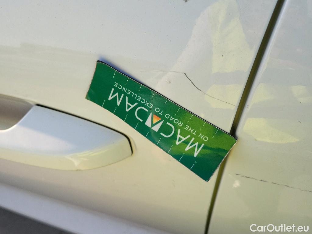  Volvo  XC 40 VOLVO XC40 / 2017 / 5P / todoterreno 1.5 T3 Momentum Core Auto #12