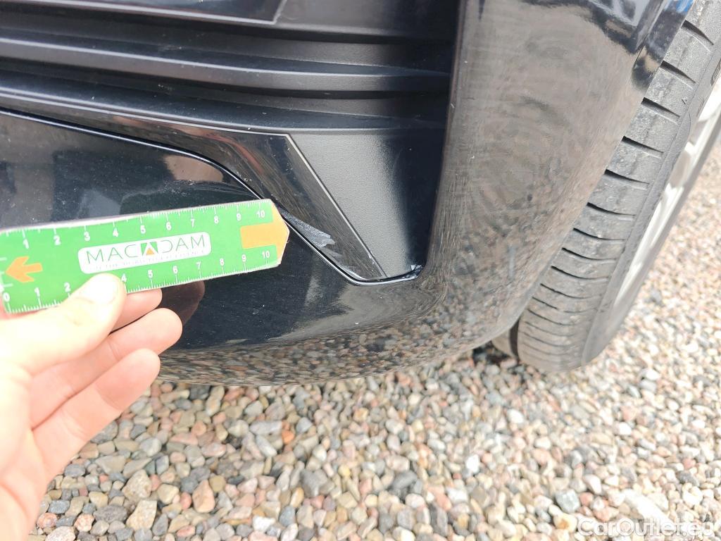  Bmw  Serie 3 BMW  / 2019 / 5P / familiar 318d Auto.Touring #25