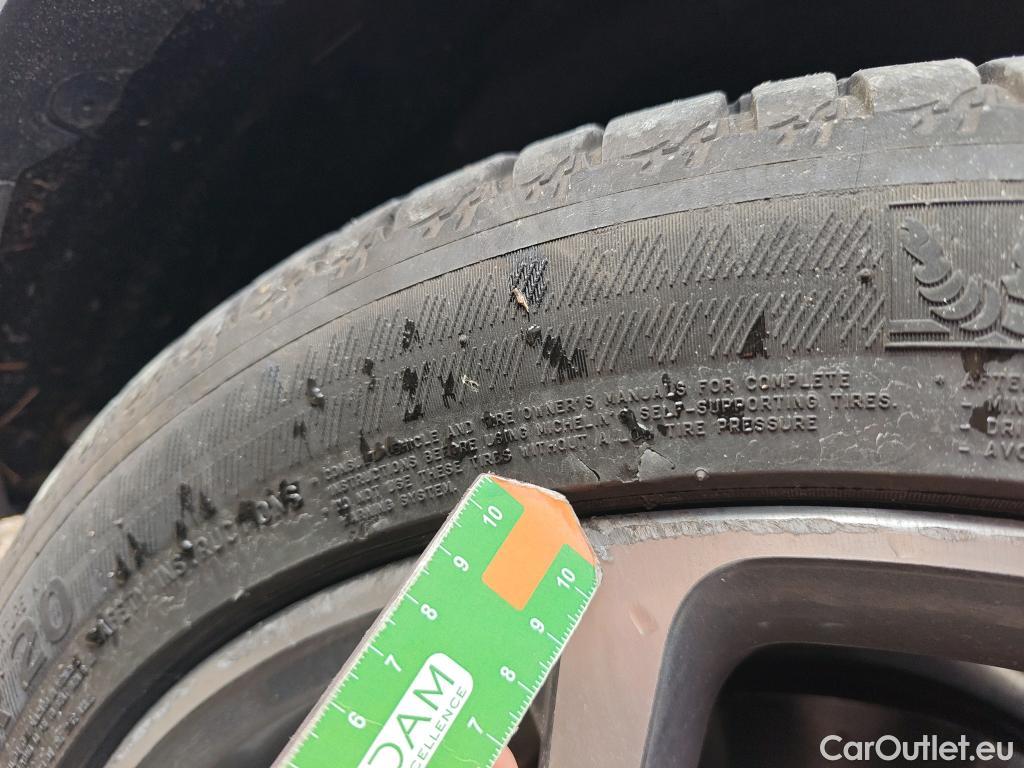  Bmw  X4 BMW  / 2018 / 5P / todoterreno xDrive20d #2