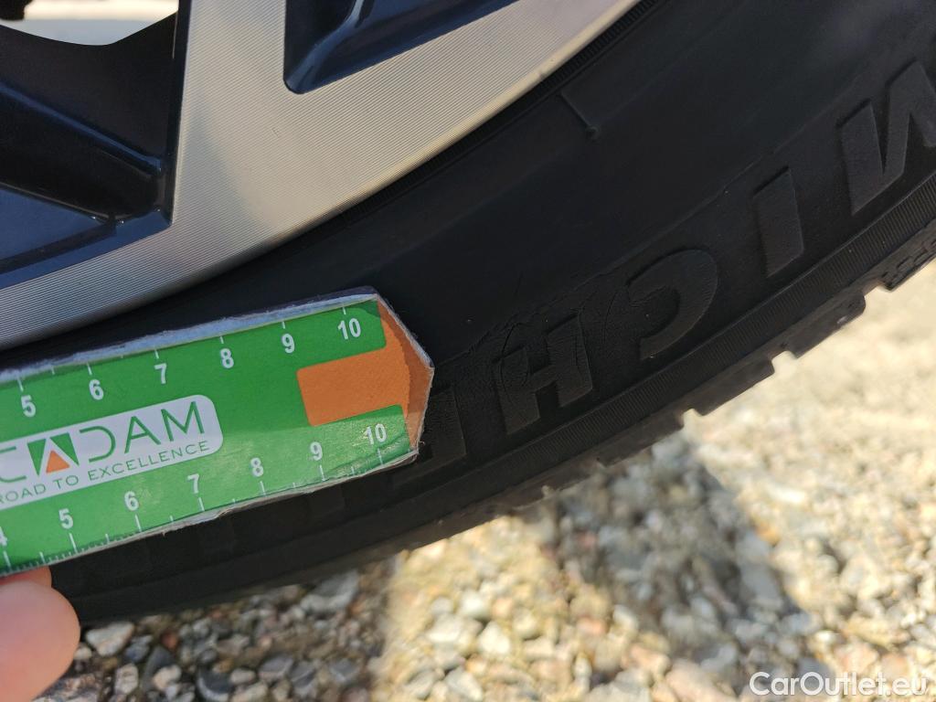  Hyundai   Ioniq HYUNDAI 5 / 2021 / 5P / todoterreno 73KWH 160KW Energy RWD #14