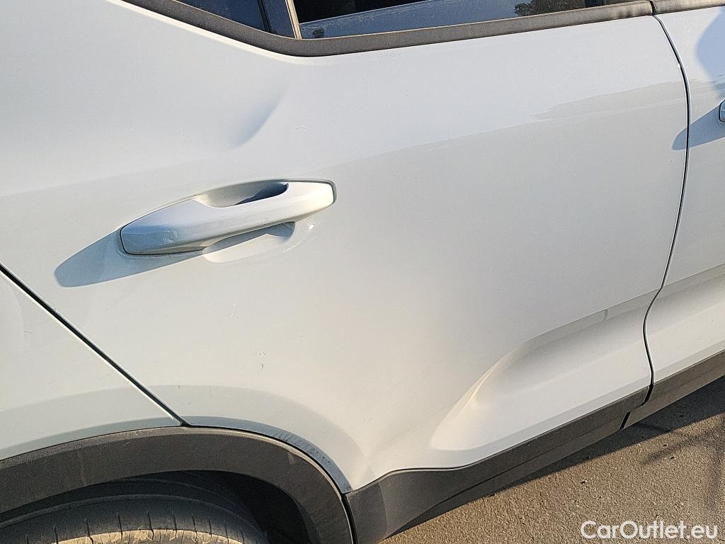  Volvo  XC 40 VOLVO XC40 / 2017 / 5P / todoterreno 1.5 T3 Momentum Core Auto #5