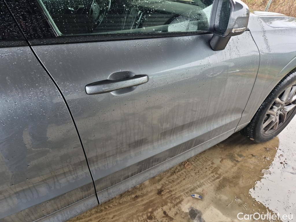  Volvo  XC60 VOLVO  / 2017 / 5P / todoterreno 2.0 D3 Momentum #13