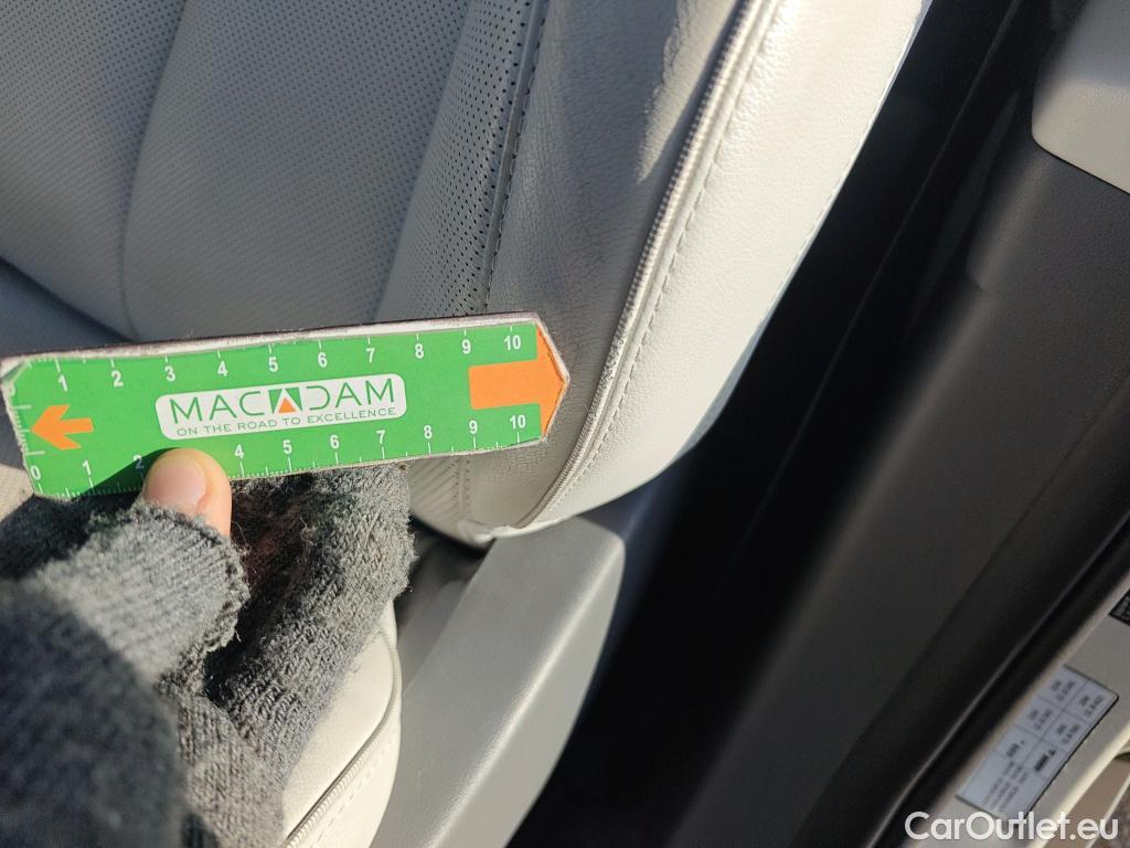  Hyundai   Ioniq HYUNDAI 5 / 2021 / 5P / todoterreno 73KWH 160KW Energy RWD #32