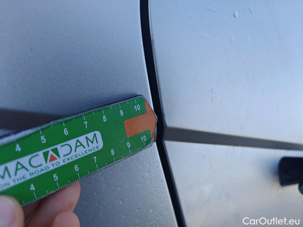  Hyundai   Ioniq HYUNDAI 5 / 2021 / 5P / todoterreno 73KWH 160KW Energy RWD #73