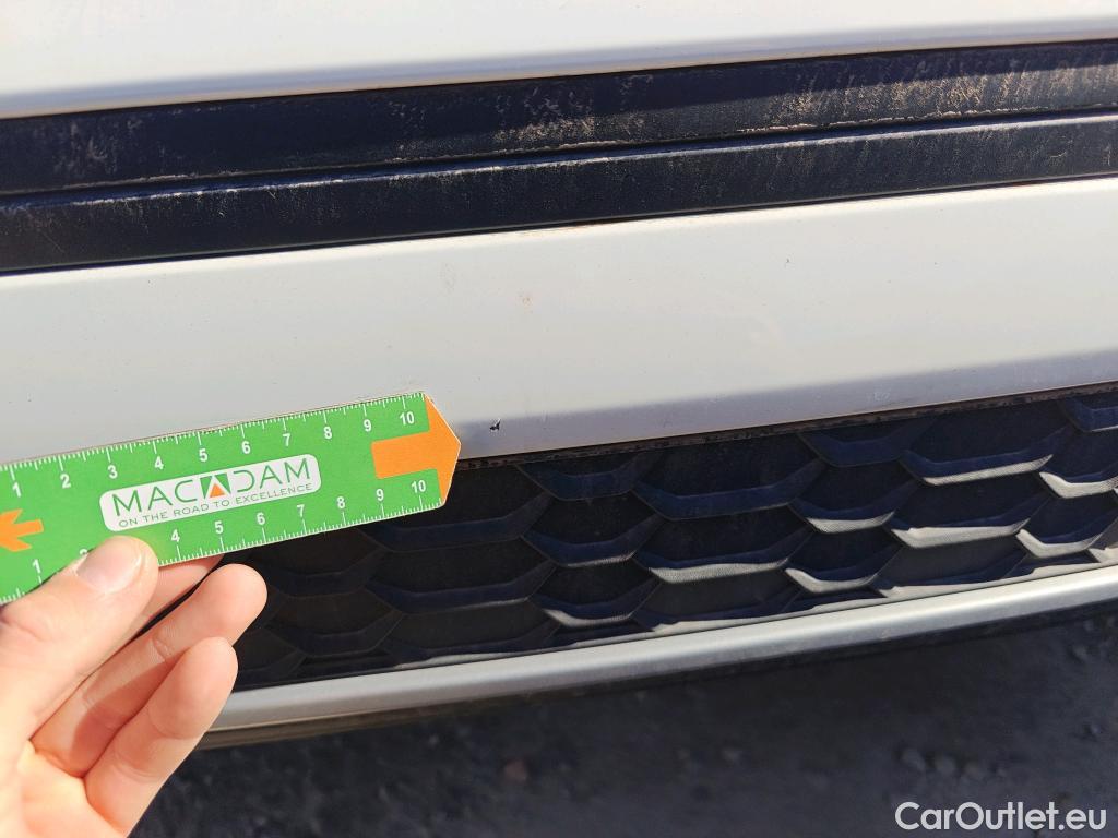  Land Rover  Discovery AUDI A3 / 2024 / 5P Sportback Advanced 30 TFSI 85kW S tronic #5