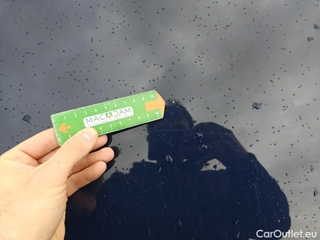  Ford  Kuga FORD  / 2019 / 5P / todoterreno Titanium 2.5 Duratec FHEV 140kW Auto #53