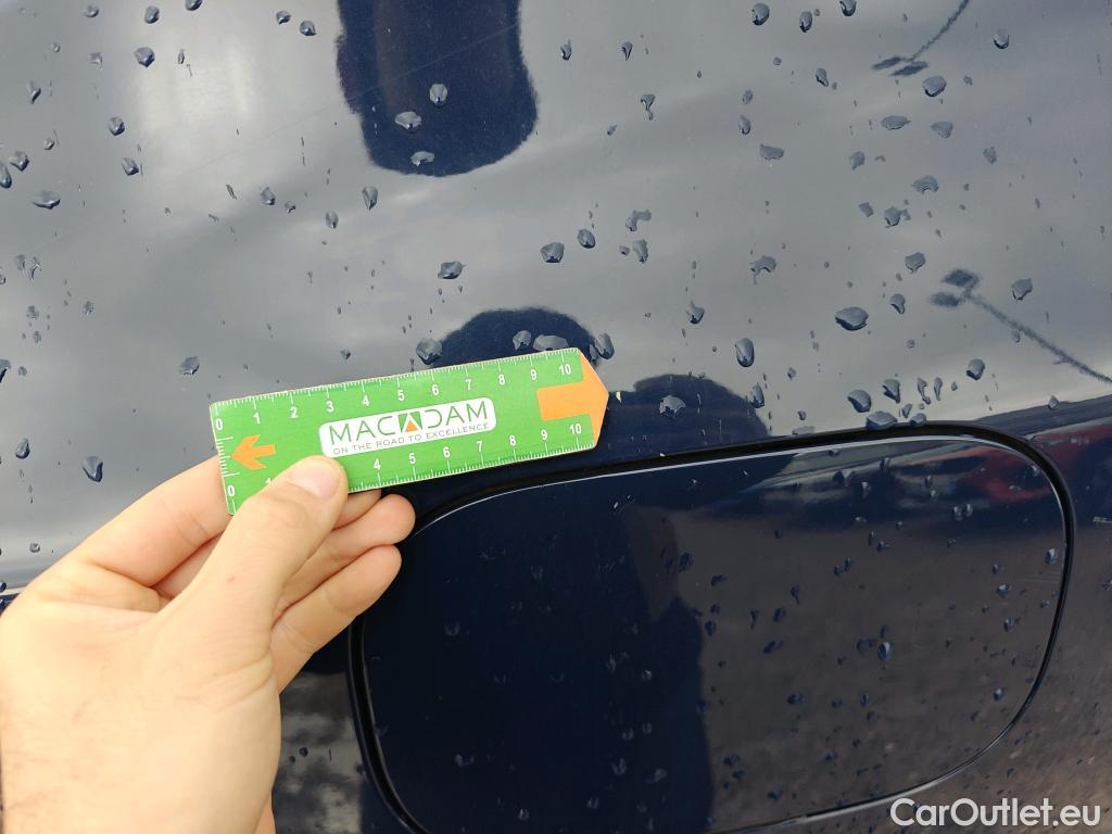  Ford  Kuga FORD  / 2019 / 5P / todoterreno Titanium 2.5 Duratec FHEV 140kW Auto #47