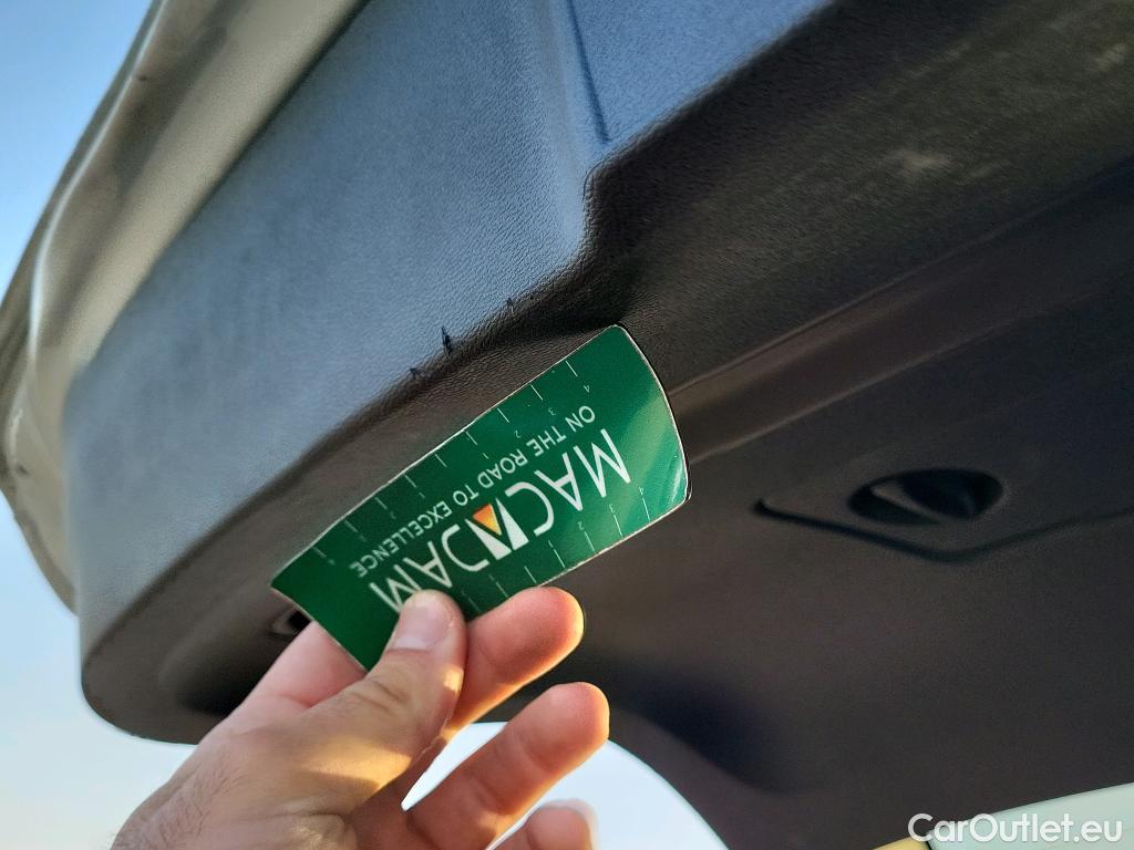  Volvo  XC 40 VOLVO XC40 / 2017 / 5P / todoterreno 1.5 T3 Momentum Core Auto #18