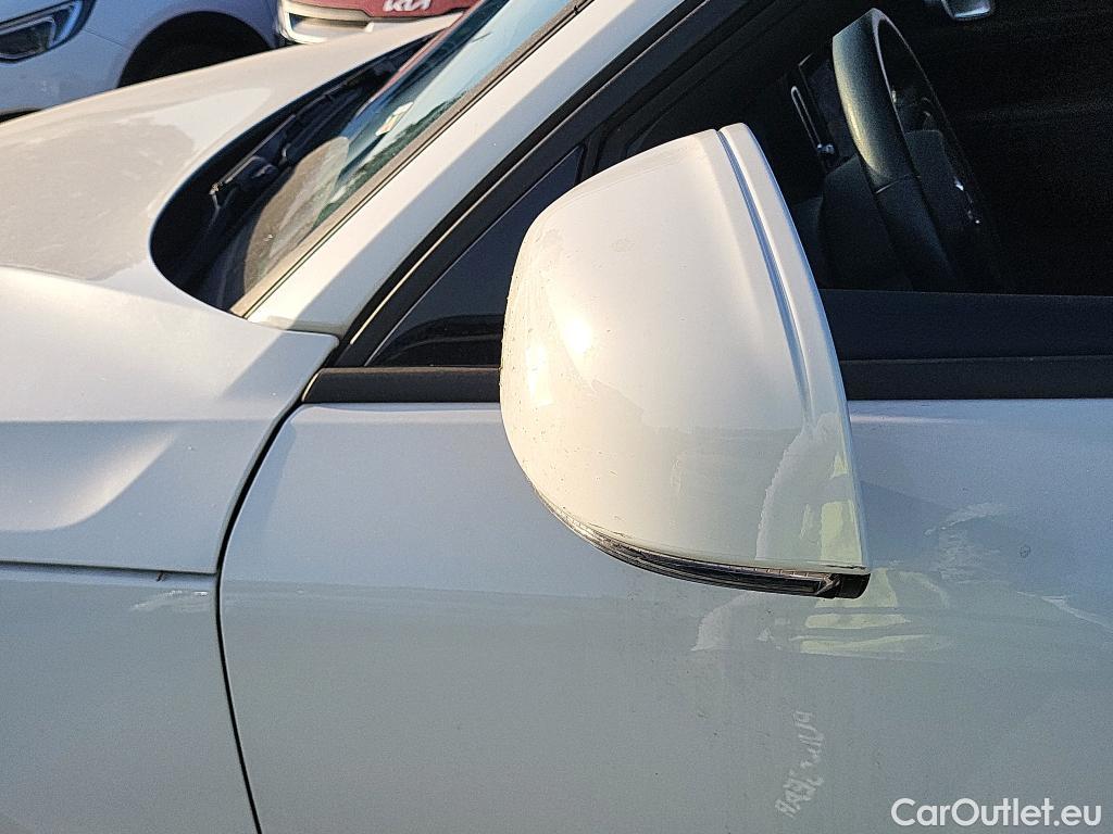  Volvo  XC 40 VOLVO XC40 / 2017 / 5P / todoterreno 1.5 T3 Momentum Core Auto #32