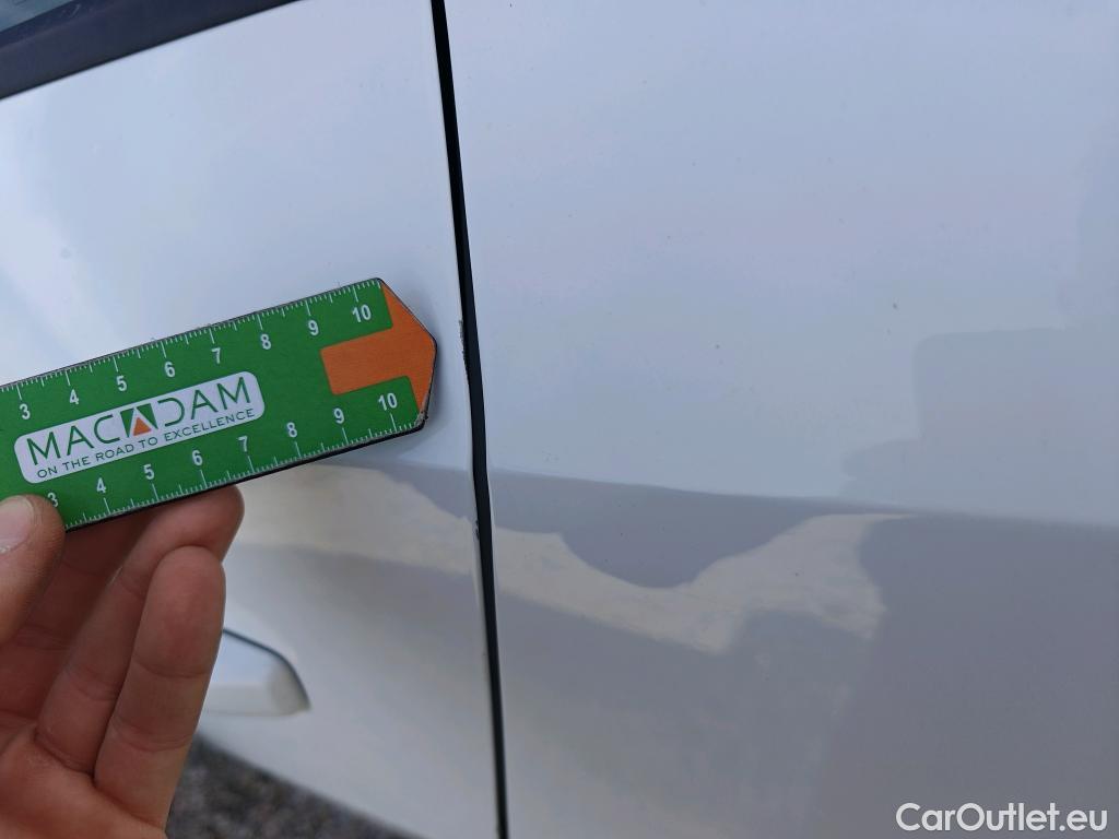  Audi  Q2 AUDI  / 2016 / 5P / todoterreno Design 35 TFSI 110kW (150CV) S tronic #13