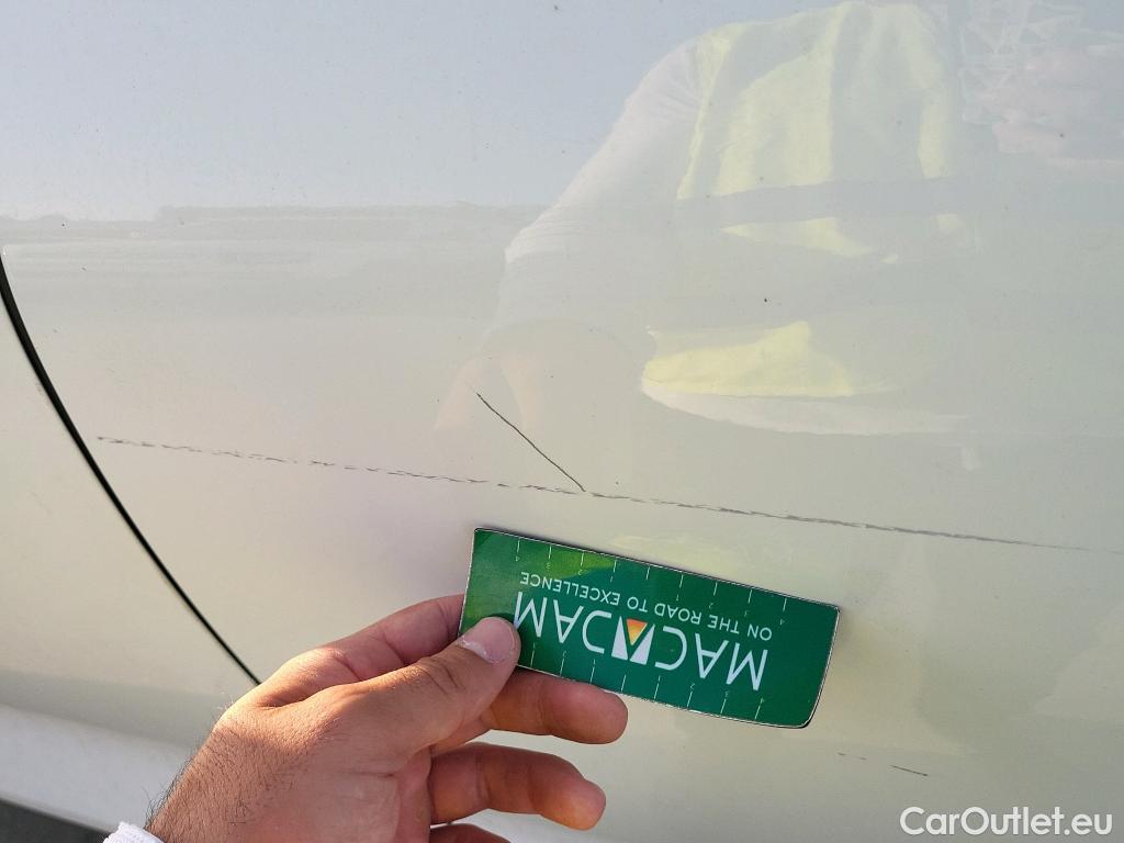  Volvo  XC 40 VOLVO XC40 / 2017 / 5P / todoterreno 1.5 T3 Momentum Core Auto #14