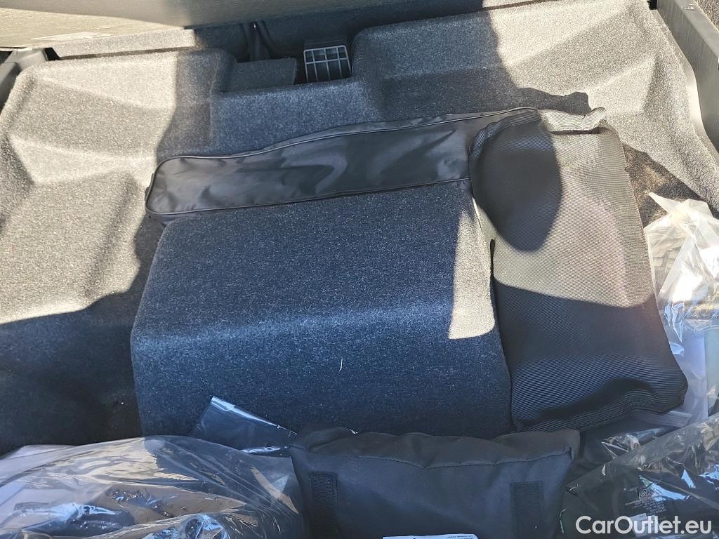  Volvo  XC 40 VOLVO XC40 / 2021 / 5P / todoterreno 1.5 T4 Twin Recharge Core Auto #5