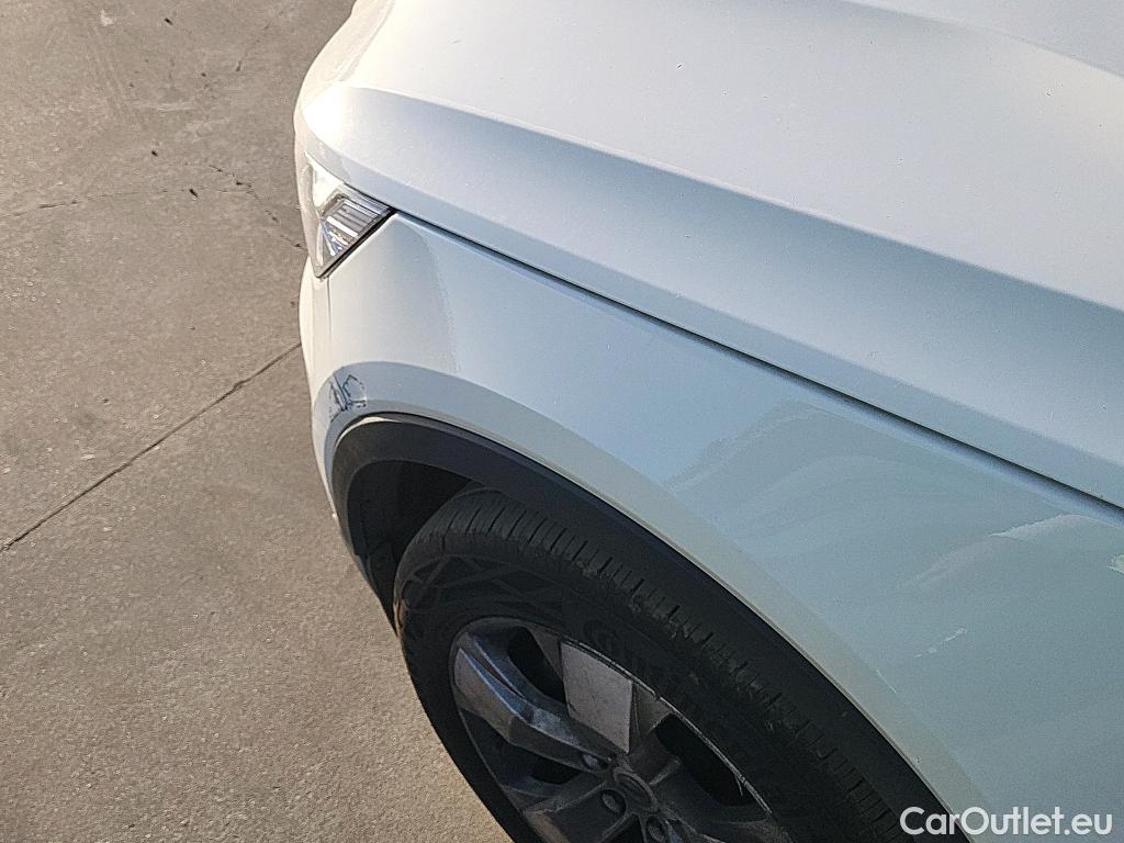  Volvo  XC 40 VOLVO XC40 / 2017 / 5P / todoterreno 1.5 T3 Momentum Core Auto #9