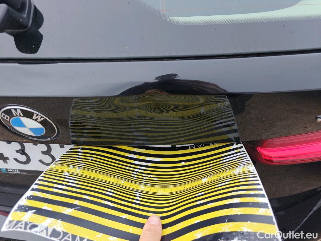  Bmw  Serie 3 BMW  / 2019 / 5P / familiar 318d Auto.Touring #2