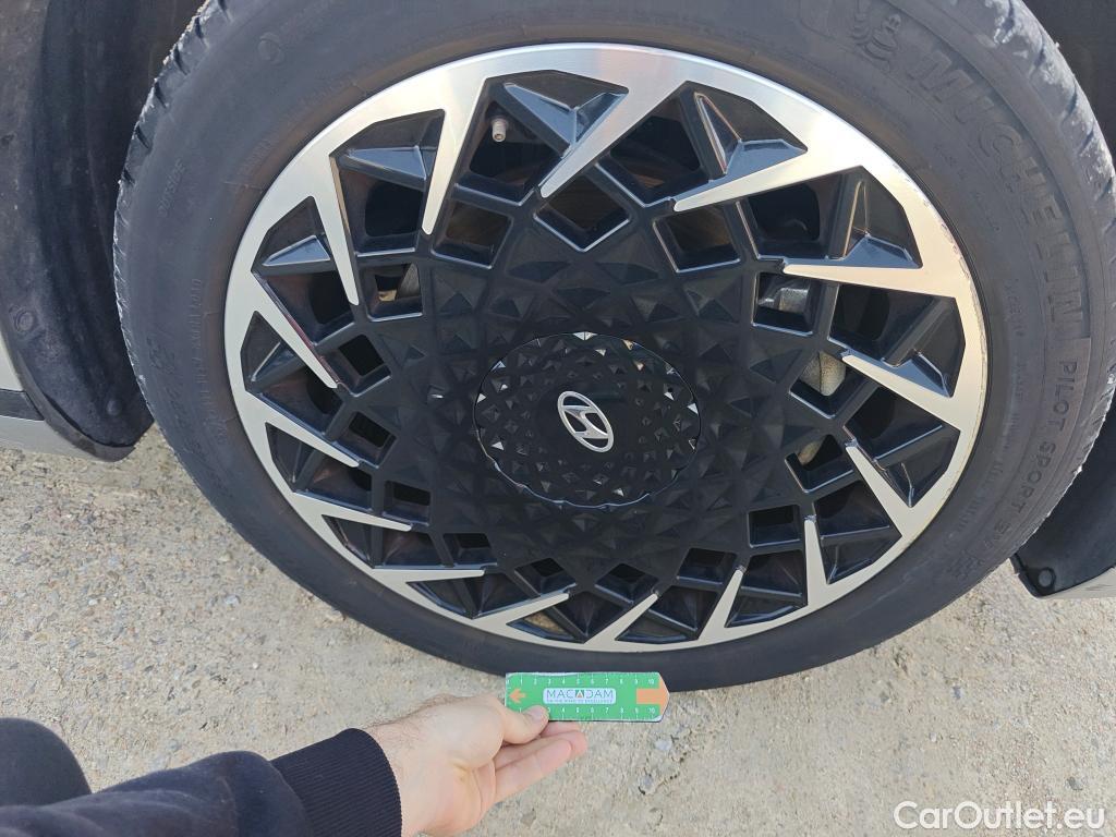  Hyundai   Ioniq HYUNDAI 5 / 2021 / 5P / todoterreno 73KWH 160KW Energy RWD #26