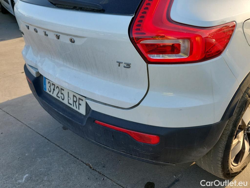  Volvo  XC 40 VOLVO XC40 / 2017 / 5P / todoterreno 1.5 T3 Momentum Core Auto #21