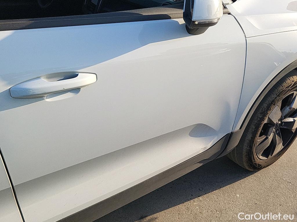  Volvo  XC 40 VOLVO XC40 / 2017 / 5P / todoterreno 1.5 T3 Momentum Core Auto #3