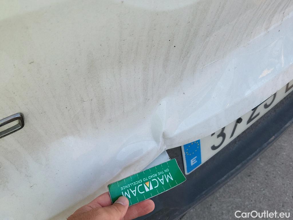  Volvo  XC 40 VOLVO XC40 / 2017 / 5P / todoterreno 1.5 T3 Momentum Core Auto #2