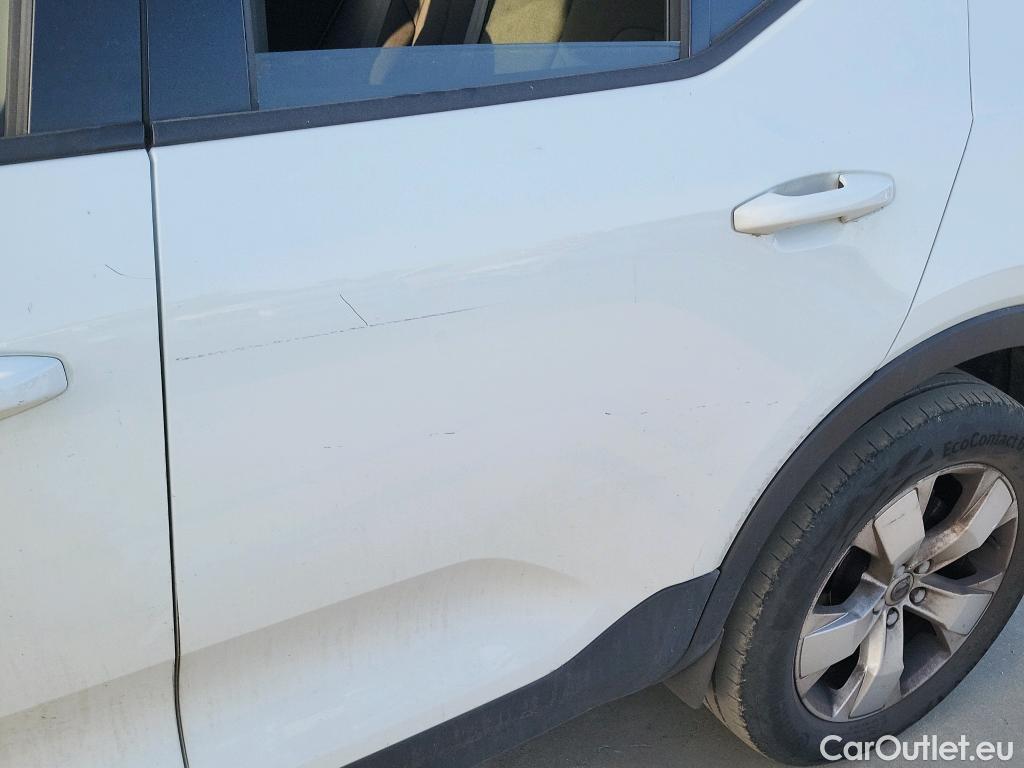  Volvo  XC 40 VOLVO XC40 / 2017 / 5P / todoterreno 1.5 T3 Momentum Core Auto #13