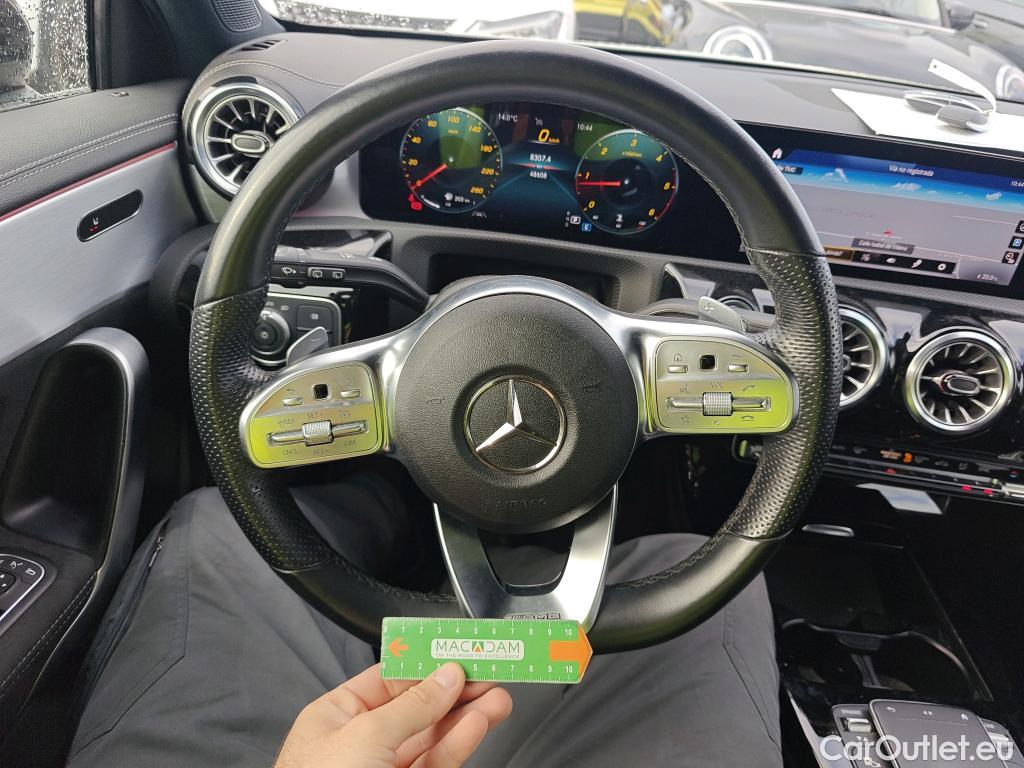  Mercedes  A-Klasse MERCEDES-BENZ Clase A / 2018 / 5P / berlina con portón A 180 d #28