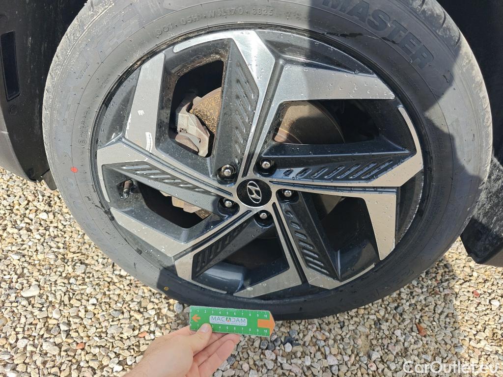  Hyundai  Tucson HYUNDAI  / 2020 / 5P / todoterreno 1.6 TGDI PHEV 195kW Tecno Sky Auto 4x4 #11