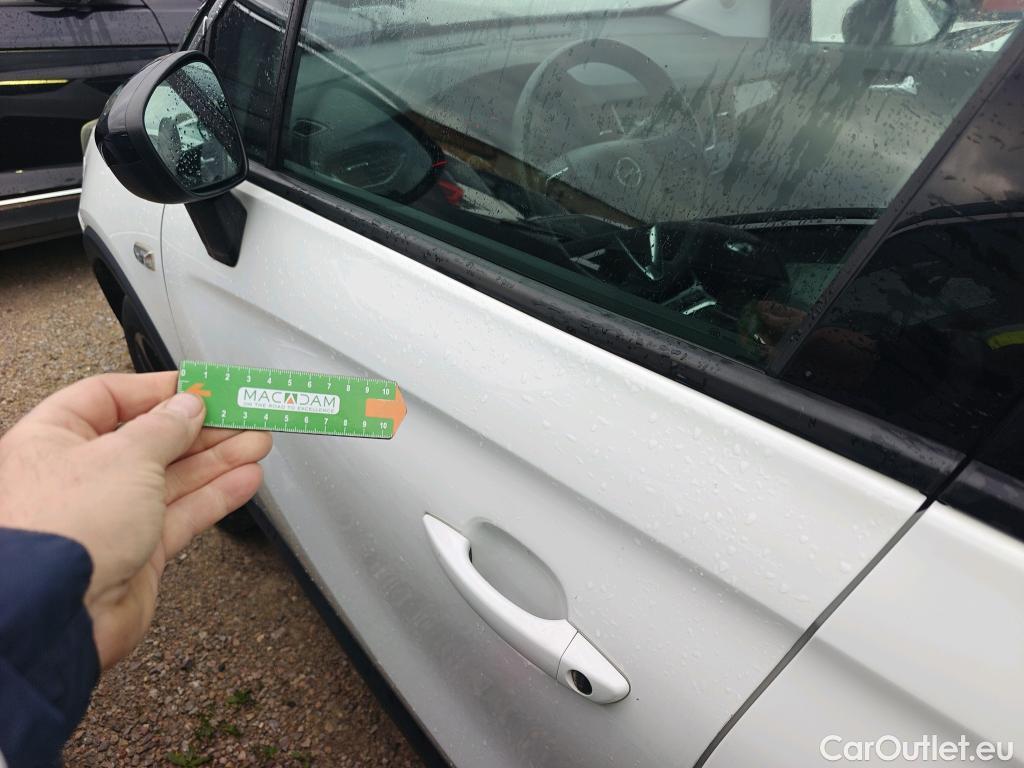  Opel  Crossland OPEL  X / 2017 / 5P / todoterreno 1.2 81kW Design Line 120 Aniversario S/S (CX) #17