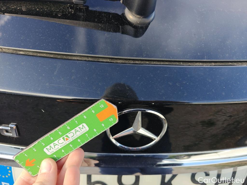  Mercedes  GLA MERCEDES-BENZ Clase  / 2017 / 5P / todoterreno  220 d #17