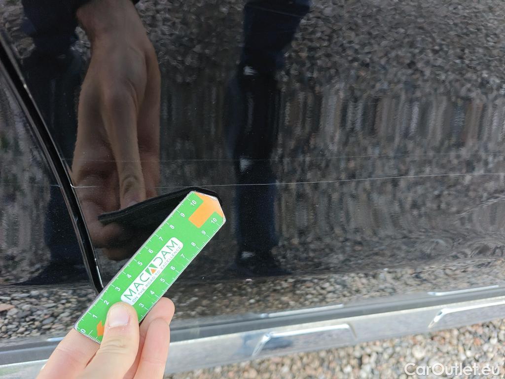  Mercedes  GLA MERCEDES-BENZ Clase  / 2017 / 5P / todoterreno  220 d #14