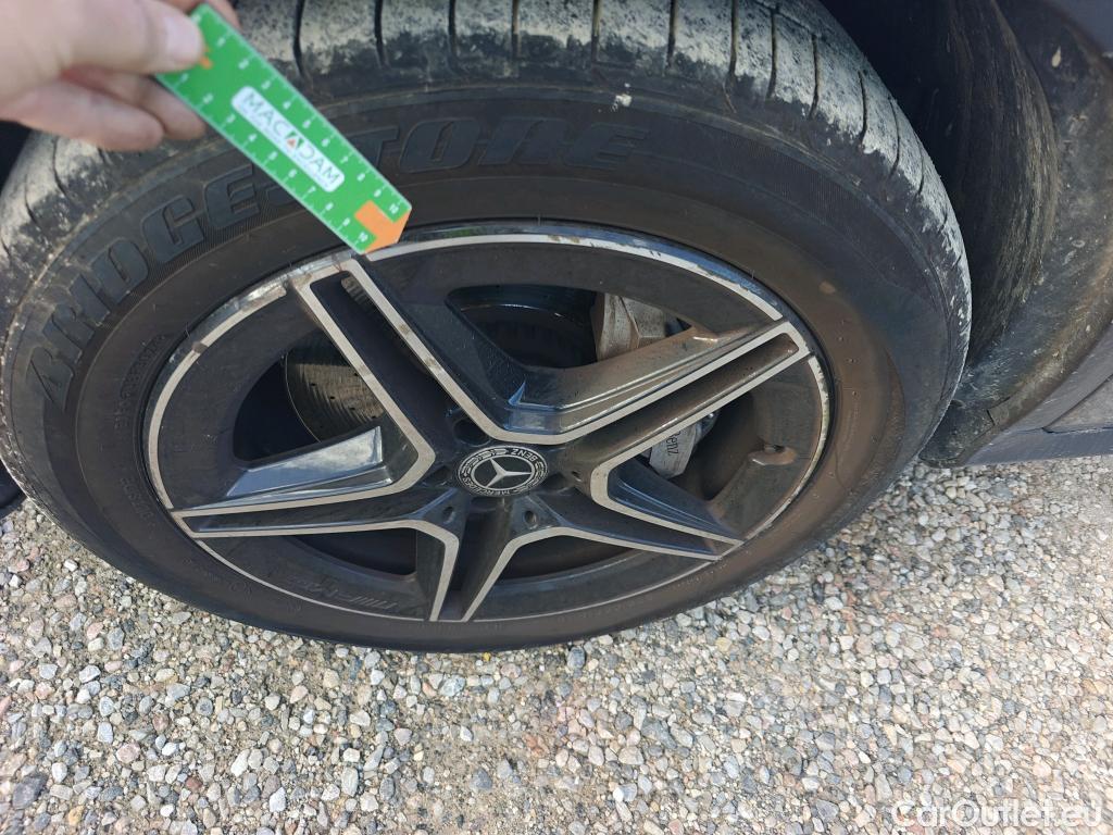  Mercedes  G-Klasee MERCEDES-BENZ Clase GLC / 2019 / 5P / todoterreno GLC 200 d 4MATIC #2