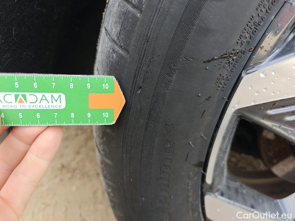  Hyundai  Tucson HYUNDAI  / 2020 / 5P / todoterreno 1.6 TGDI PHEV 195kW Tecno Sky Auto 4x4 #10