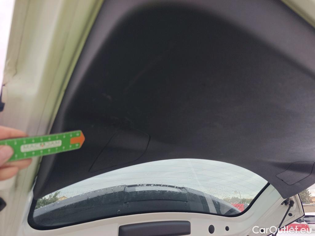  Opel  Crossland OPEL  X / 2017 / 5P / todoterreno 1.2 81kW Design Line 120 Aniversario S/S (CX) #5