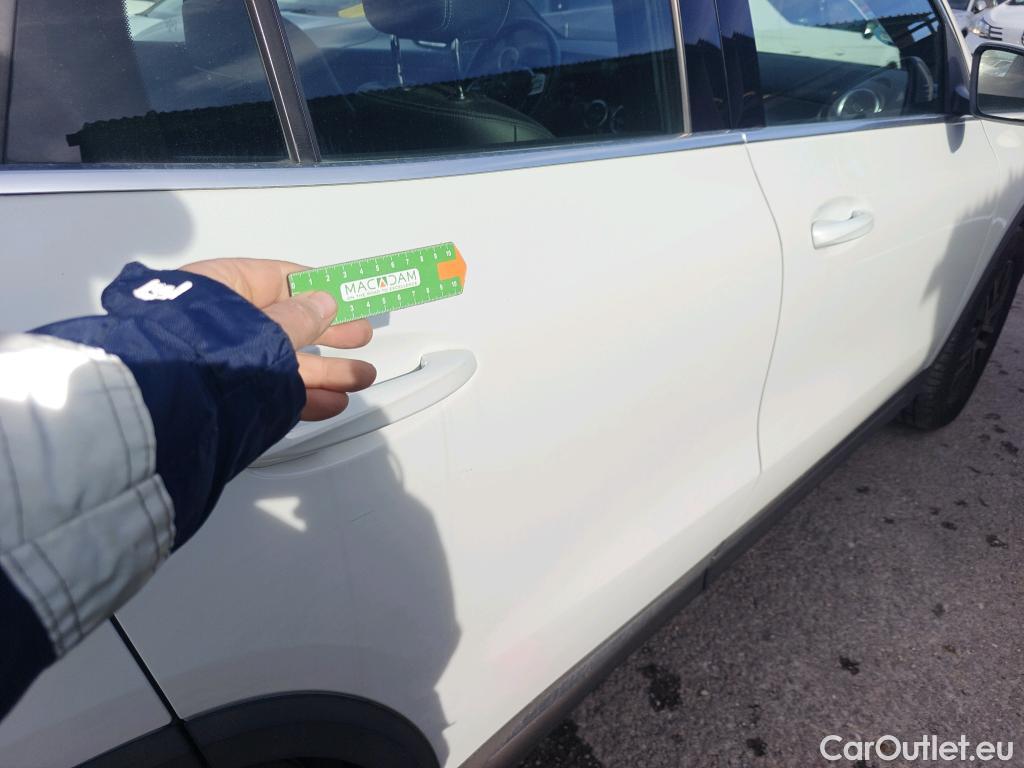  Mercedes  GLA MERCEDES-BENZ  / 2020 / 5P / todoterreno  200 D #1