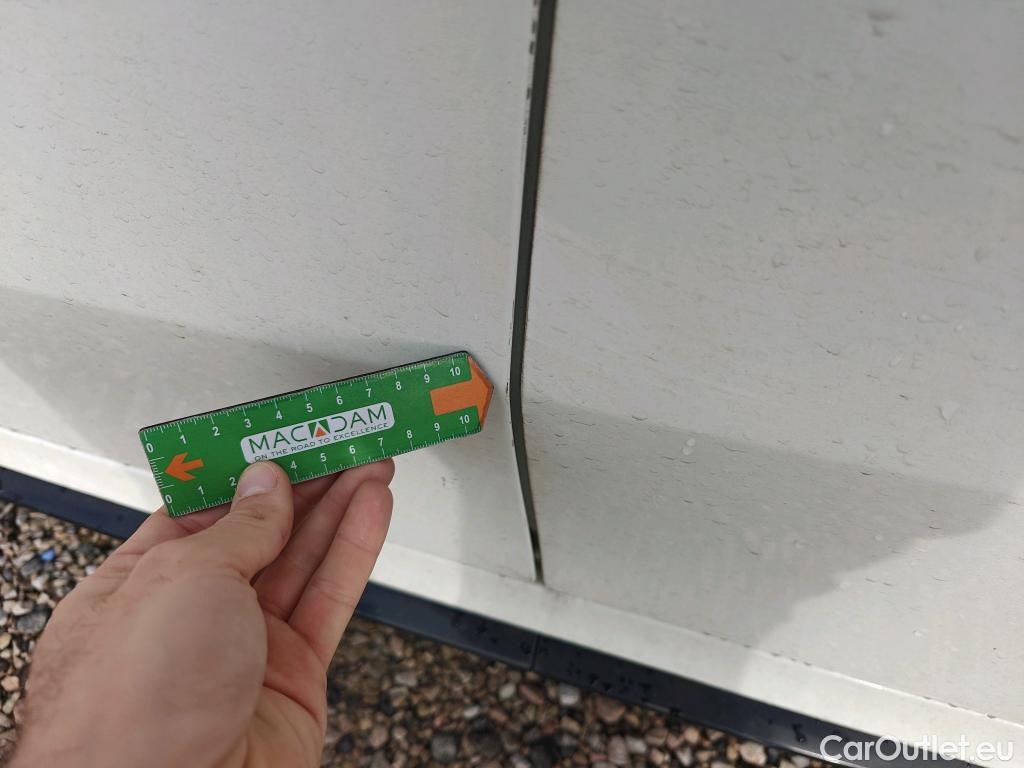  Mercedes  A-Klasse MERCEDES-BENZ Clase A / 2018 / 5P / berlina con portón A 180 d #14