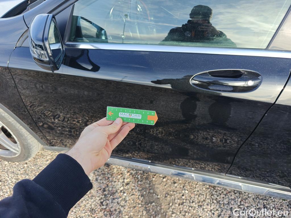  Mercedes  GLA MERCEDES-BENZ Clase  / 2017 / 5P / todoterreno  220 d #66