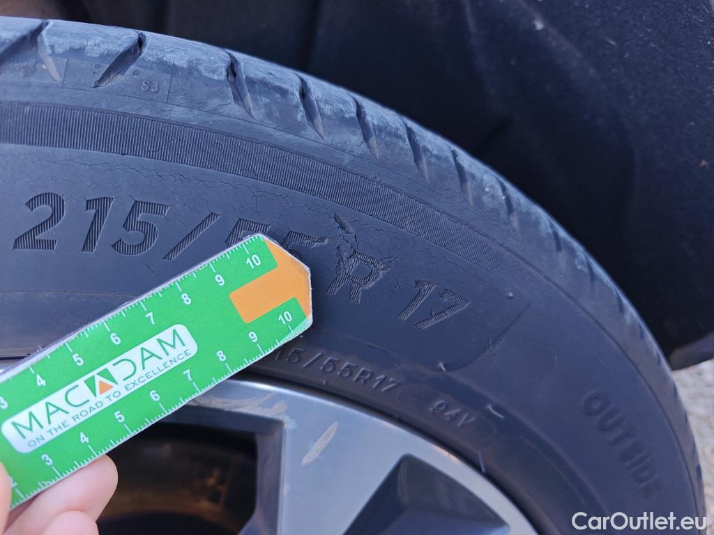  Seat  ATECA SEAT  1.0 TSI 85kW (115CV) St&Sp Style Eco MY20 #3