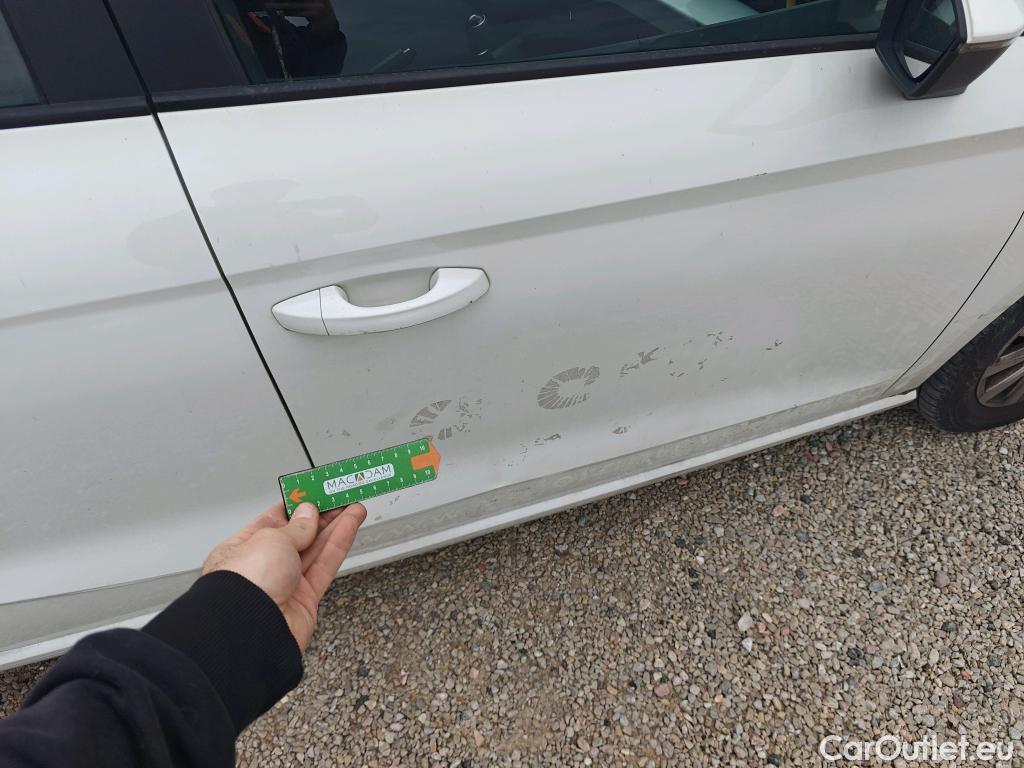  Seat  Ibiza SEAT  / 2017 / 5P / berlina con portón 1.0 TSI 81kW (110CV) Style Go2 #26