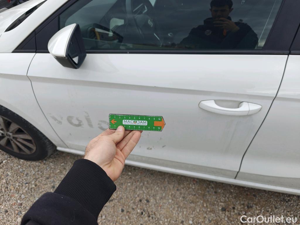  Seat  Ibiza SEAT  / 2017 / 5P / berlina con portón 1.0 TSI 81kW (110CV) Style Go2 #22