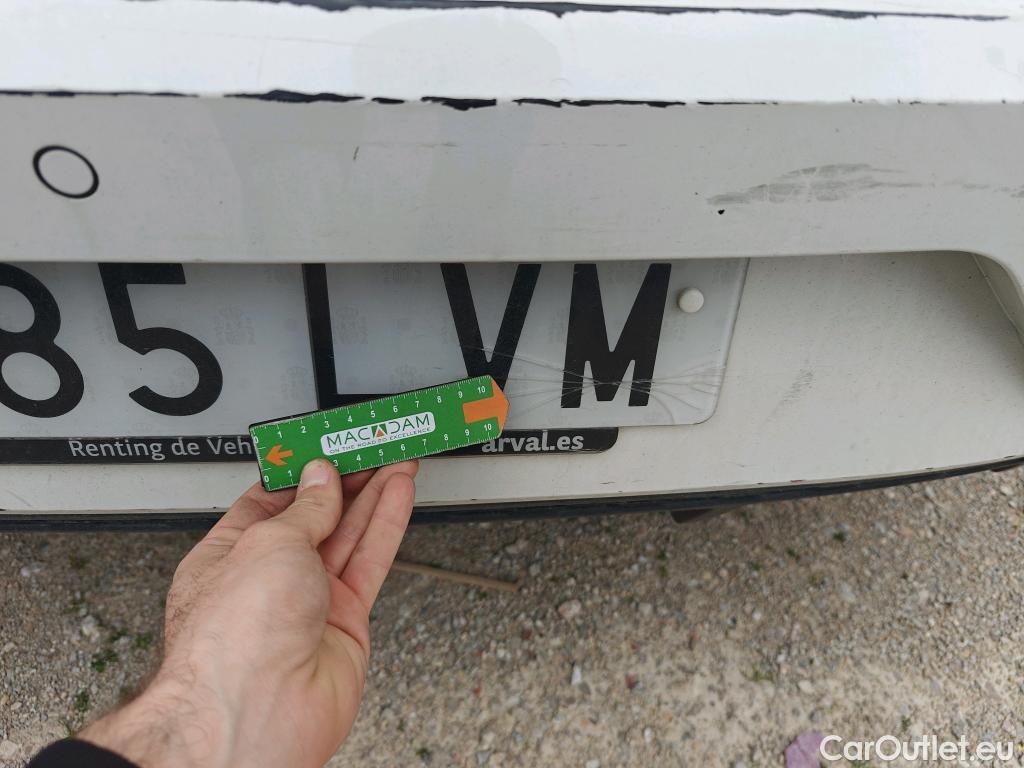  Seat  Ibiza SEAT  / 2017 / 5P / berlina con portón 1.0 TSI 81kW (110CV) Style Go2 #39