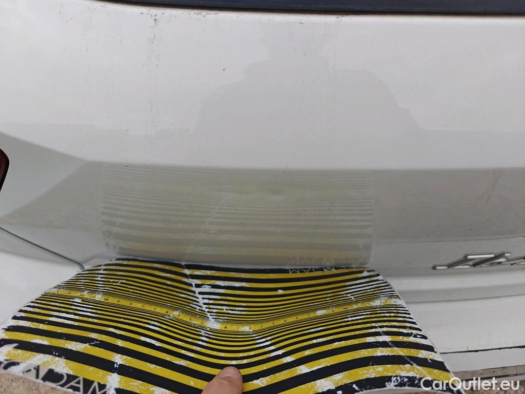  Seat  Ibiza SEAT  / 2017 / 5P / berlina con portón 1.0 TSI 81kW (110CV) Style Go2 #2