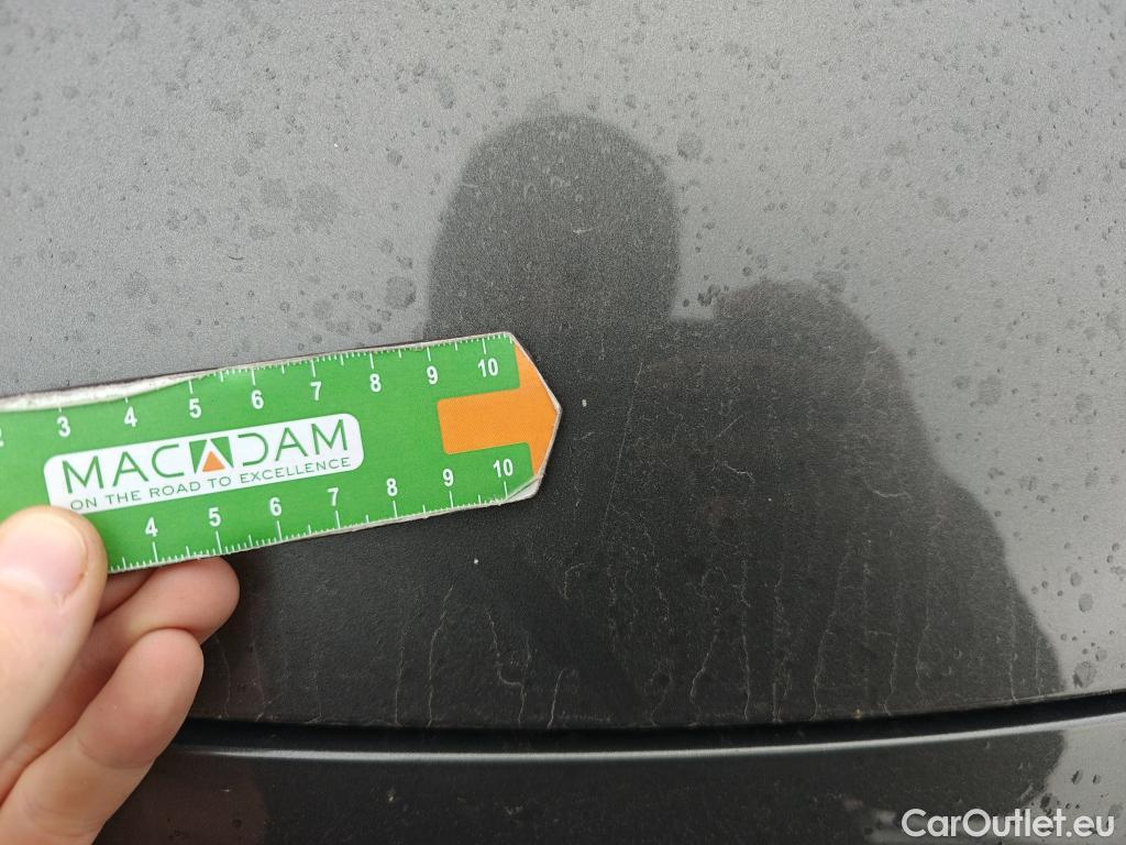  Peugeot  3008 PEUGEOT  Hybrid / 2020 / 5P / todoterreno 225 e-EAT8 Allure #55