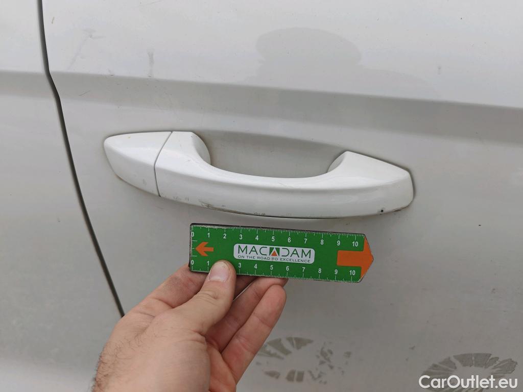  Seat  Ibiza SEAT  / 2017 / 5P / berlina con portón 1.0 TSI 81kW (110CV) Style Go2 #40