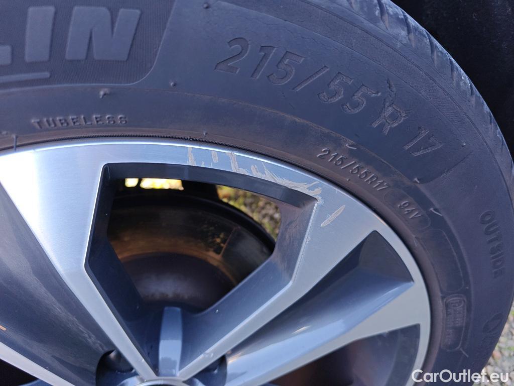  Seat  ATECA SEAT  1.0 TSI 85kW (115CV) St&Sp Style Eco MY20 #8