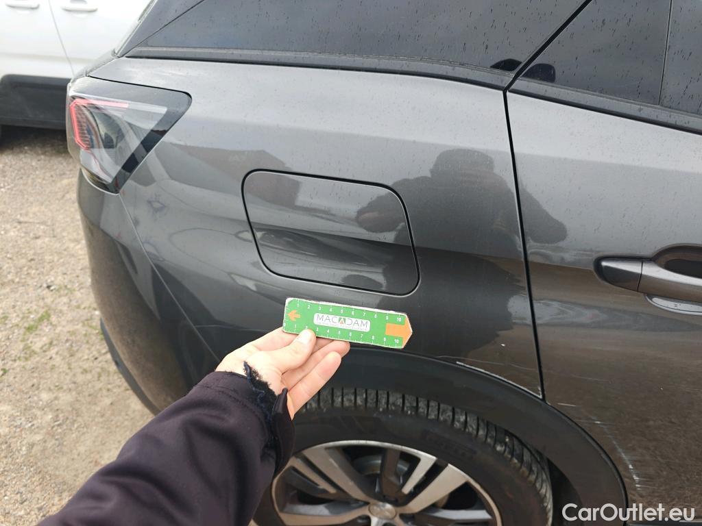  Peugeot  3008 PEUGEOT  Hybrid / 2020 / 5P / todoterreno 225 e-EAT8 Allure #25