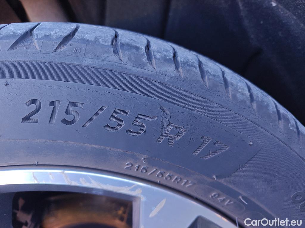  Seat  ATECA SEAT  1.0 TSI 85kW (115CV) St&Sp Style Eco MY20 #4