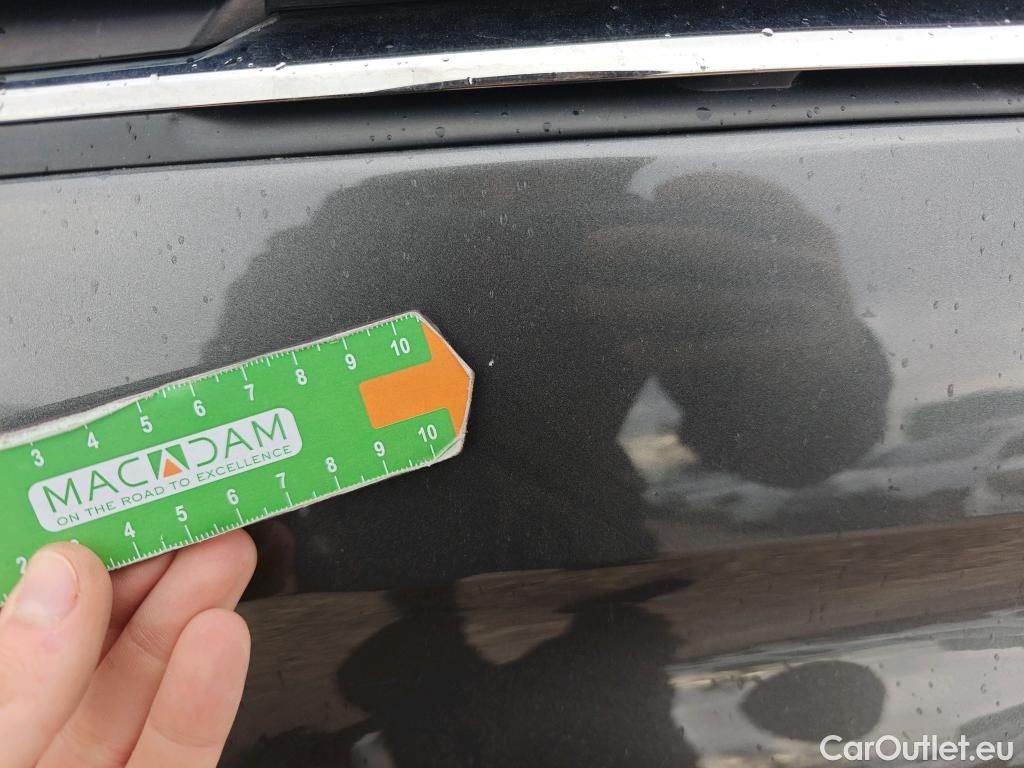  Peugeot  3008 PEUGEOT  Hybrid / 2020 / 5P / todoterreno 225 e-EAT8 Allure #63