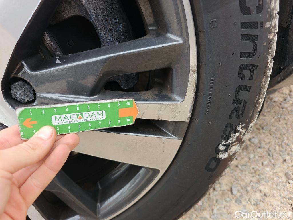  Peugeot  3008 PEUGEOT  Hybrid / 2020 / 5P / todoterreno 225 e-EAT8 Allure #11