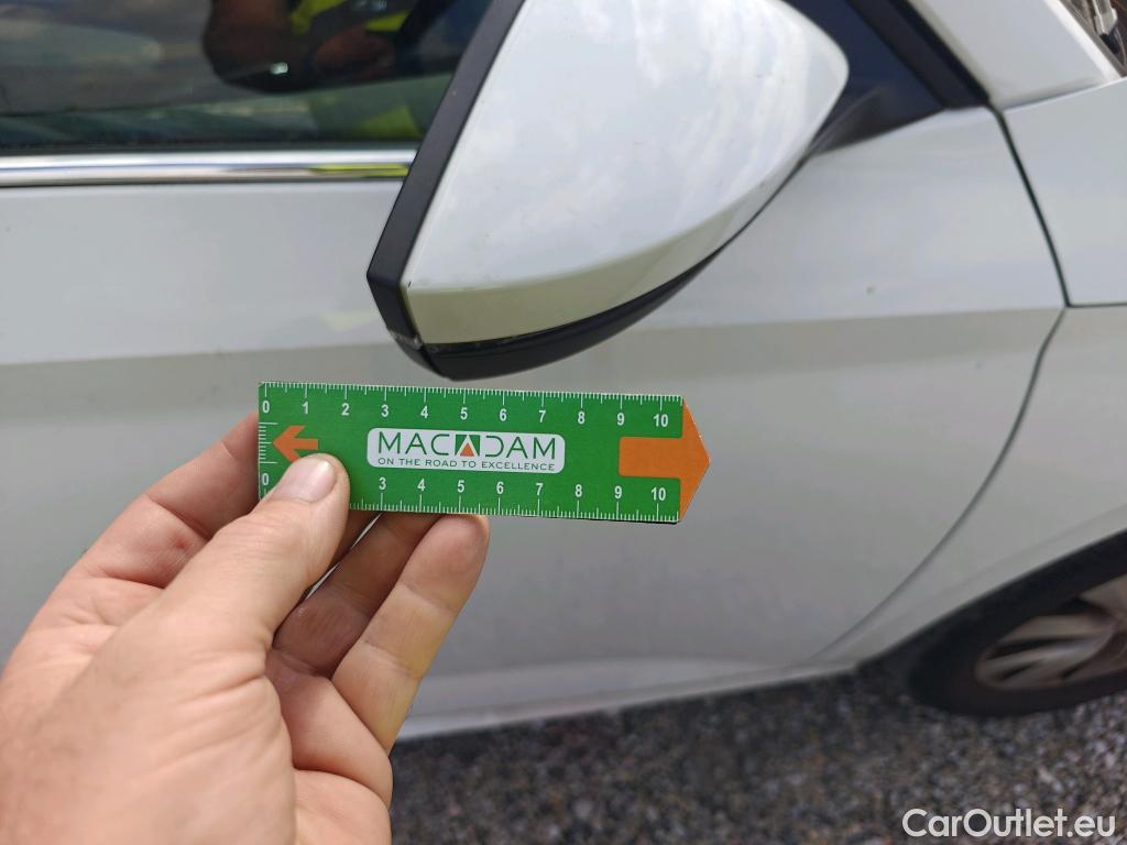  Skoda  KAMIQ SKODA  1.0 TSI 81kW (110CV) DSG Ambition (CX) #23