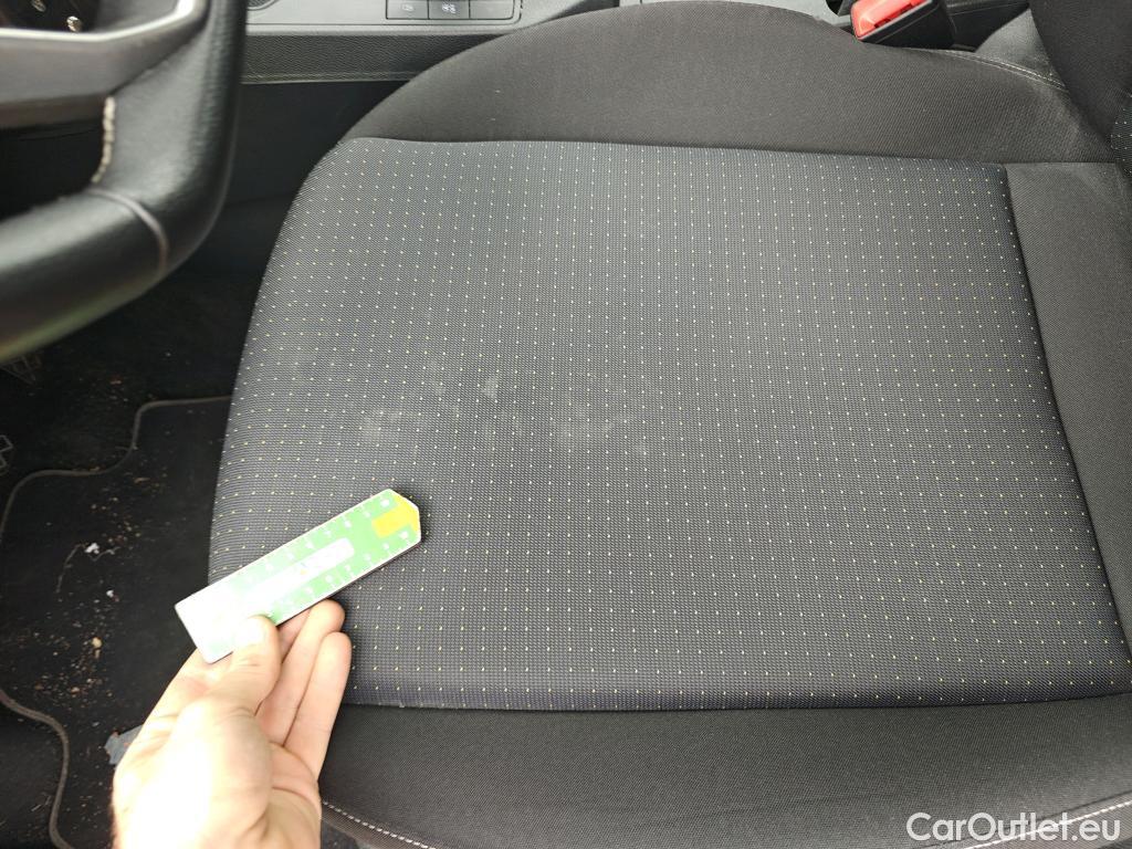  Seat  Ibiza SEAT  / 2017 / 5P / berlina con portón 1.0 TSI 81kW (110CV) Style Go2 #13