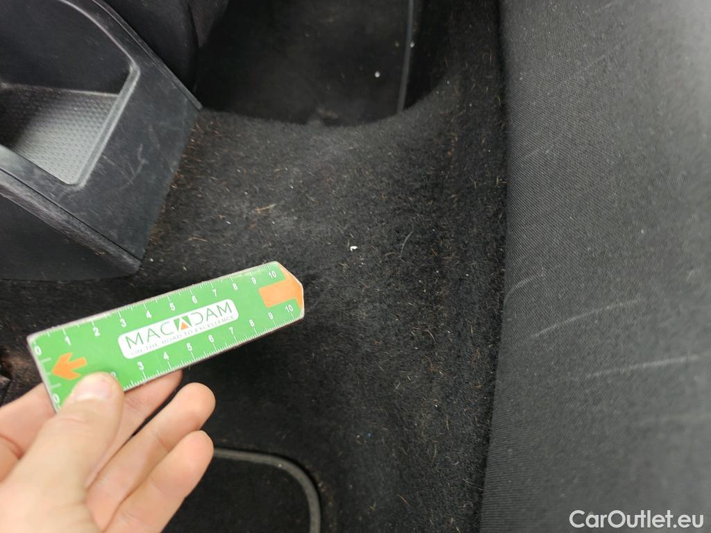  Seat  Ibiza SEAT  / 2017 / 5P / berlina con portón 1.0 TSI 81kW (110CV) Style Go2 #15